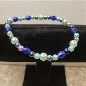 Elegant Multicolor Beaded Stretch Bracelet